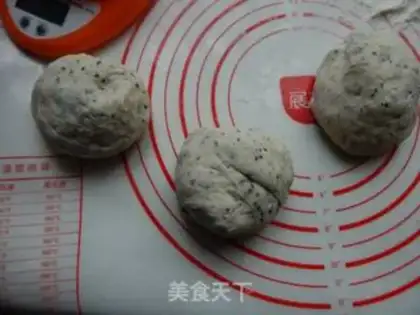 Make Black sesame toast step 8