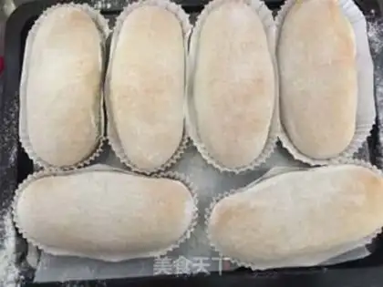 Make Cream tuna bread step 12
