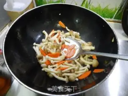 Make Crab mushrooms and fried eggs step 6