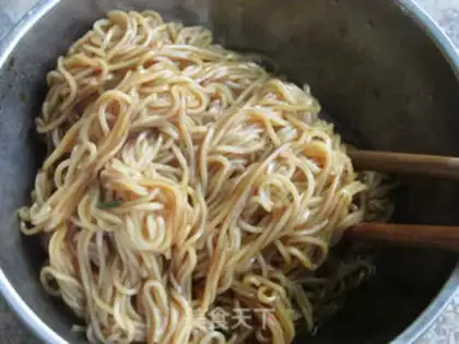Make Onion noodles step 10