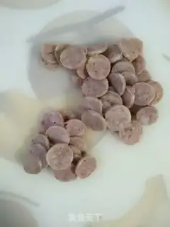 Make Taiwan sausage pizza step 6