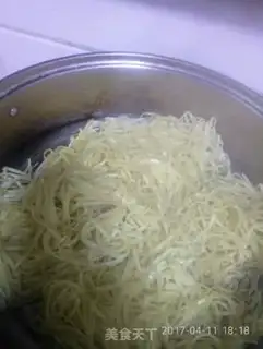 Make Champagne noodles step 0