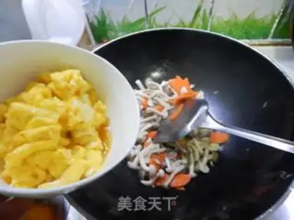 Make Crab mushrooms and fried eggs step 10
