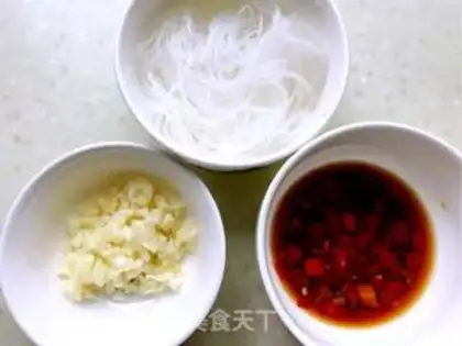 Make Garlic fan dishes step 1