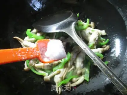 Make Spicy crab mushrooms step 5