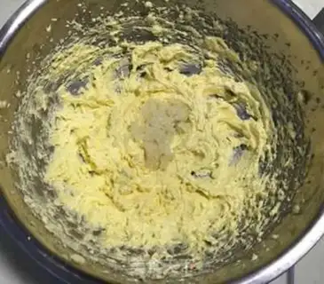 Make Garlic cookies step 3
