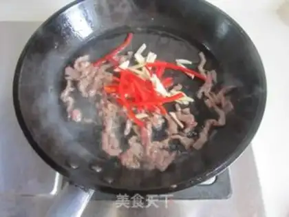 Make Celery with beef silk step 3