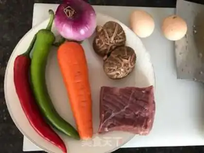 Make Yangzhou fried rice step 0