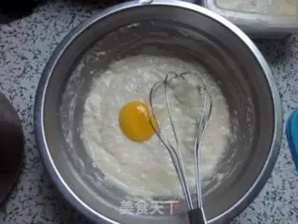 Make Strawberry cream cake step 3