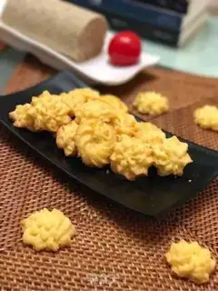 Make Garlic cookies step 9