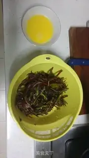 Make Egg rolls step 1