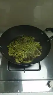 Make Egg rolls step 2