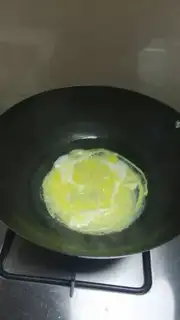 Make Egg rolls step 3