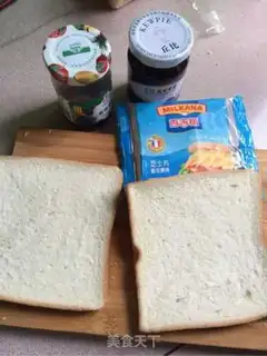 Make Queer Chess Toast step 0