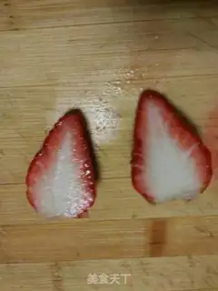 Make Strawberry yogurt step 0