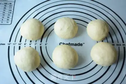 Make Cherry tree bread step 4