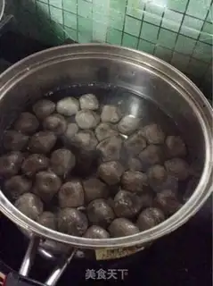 Make A boiled beefball soup step 0