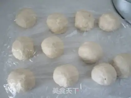Make Strawberry-crunch milk bread step 6