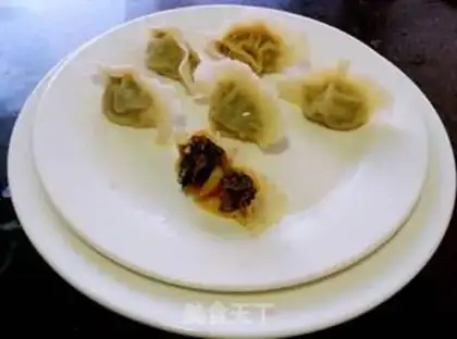 Make Pork dumplings step 17