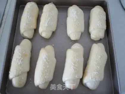 Make Strawberry-crunch milk bread step 10