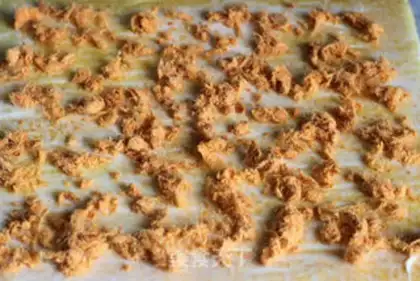 Make Little mountain pine rolls step 10