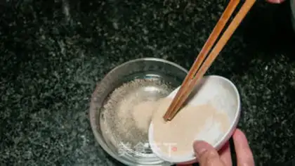 Make Egg ton roll step 0