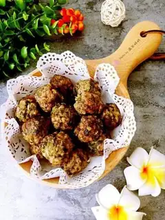 Make Fried meatballs step 11