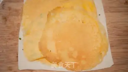 Make Egg ton roll step 8