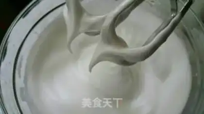 Make Cake rolls with caviar step 9