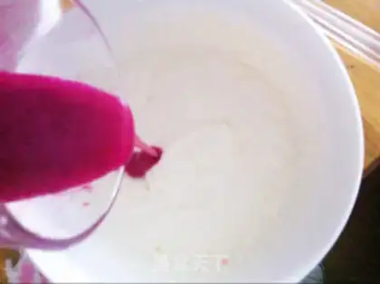 Make Flamingo mousse cake step 8