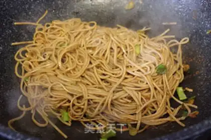 Make Onion noodles step 6