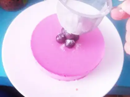 Make Flamingo mousse cake step 10
