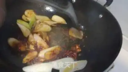 Make Spicy leather shrimp step 4