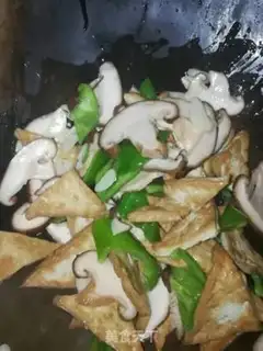 Make Tofu with mushrooms step 5