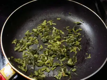 Make Snow pickles, soy sauce step 4