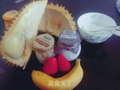 Make Strawberry durian ice cream step 0