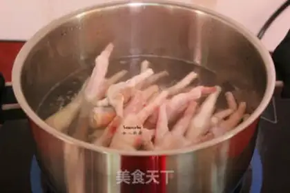 Make Boob peanut chicken claws step 2