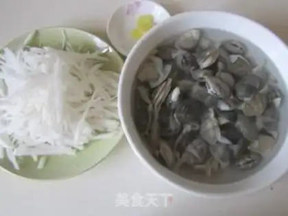 Make The radish soup step 0