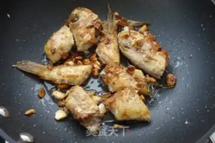 Make Garlic horsehead step 9