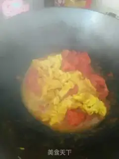 Make Tomato egg noodles step 2