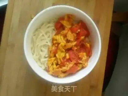 Make Tomato egg noodles step 4