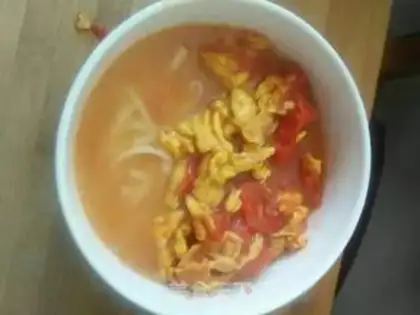 Make Tomato egg noodles step 5