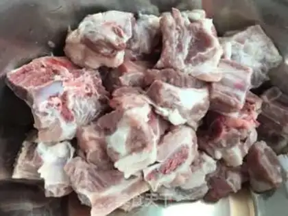 Make Chestbone and bean bean potatoes step 0