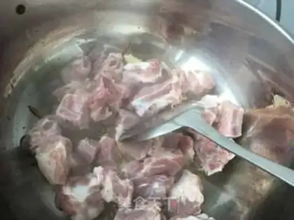 Make Chestbone and bean bean potatoes step 4