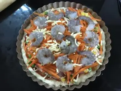 Make Shrimp bacon pizza step 5