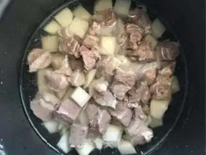 Make Tomato potato stew step 3