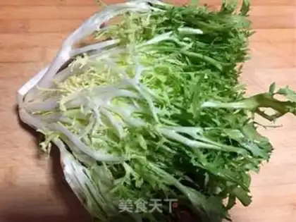 Make Sweet vinegar with a chrysanthemum step 0