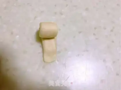 Make Rose bread step 4
