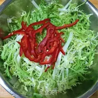 Make Sweet vinegar with a chrysanthemum step 3
