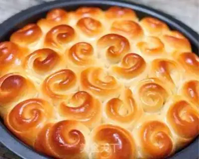Make Rose bread step 10